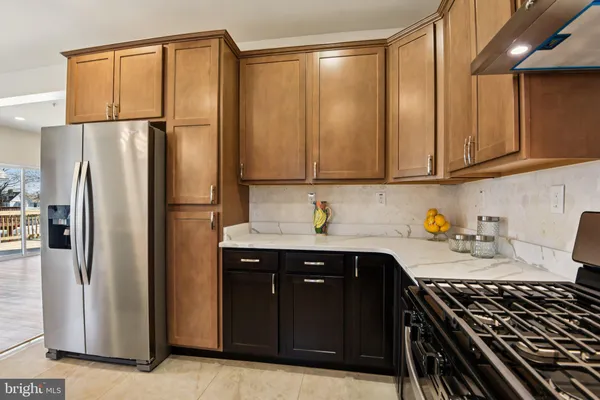 $599,999 | 2223 Roslyn Avenue, Baltimore, MD 21216
