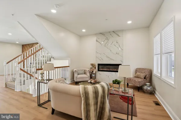 $599,999 | 2223 Roslyn Avenue, Baltimore, MD 21216