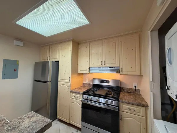 $2,500 | 2039 Dairy Mart Road, San Ysidro, CA 92173
