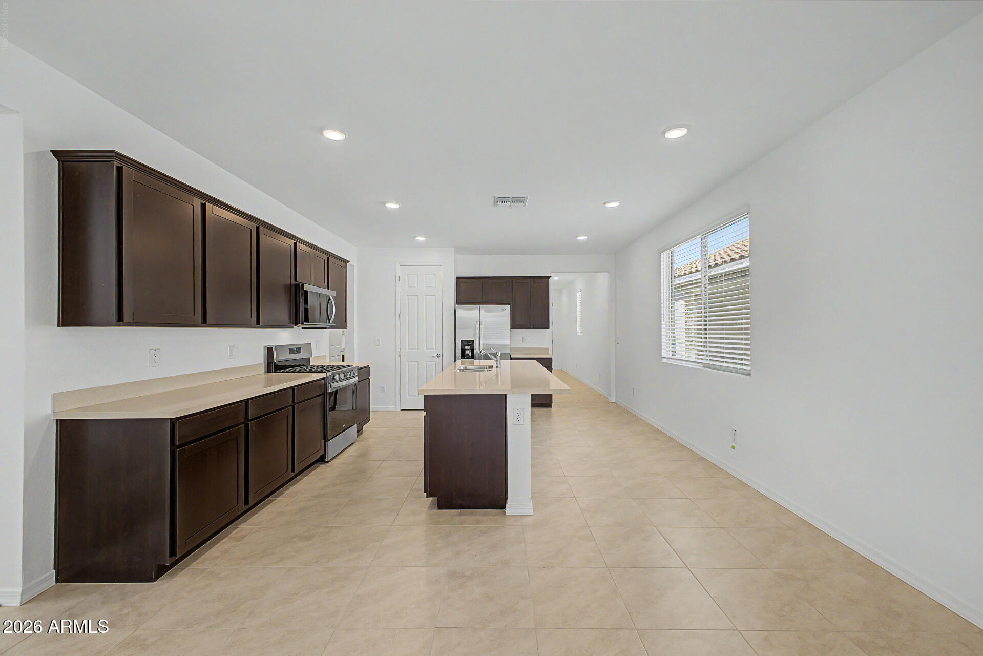 8035 West Berkeley Road Phoenix, AZ 85035 - Photo 14 of 26