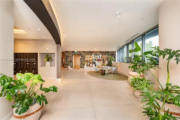 $7,000 | 700 Northeast 24th Street, Unit 3504, Miami, FL 33137