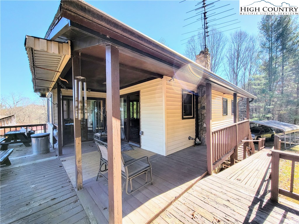 1052 Fred Pugh Road Crumpler, NC 28617 - Photo 20 of 31 Gallery Image 20