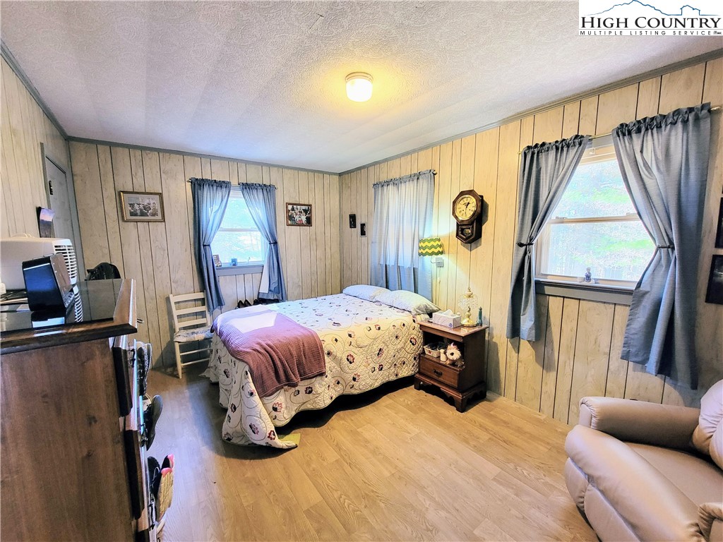1052 Fred Pugh Road Crumpler, NC 28617 - Photo 7 of 31 Gallery Image 7