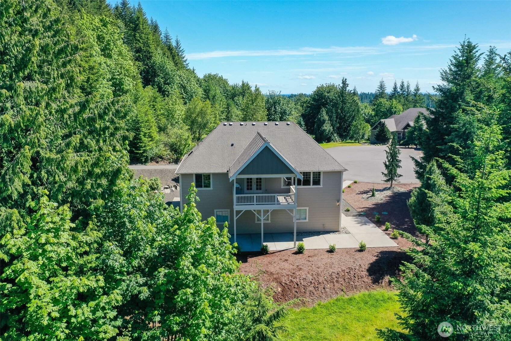 5020 Gold Ridge Lane Southwest Olympia, WA 98512 - Photo 2 of 38