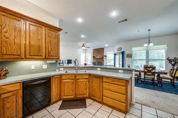 $569,900 | 7457 Somerset Lane, Aubrey, TX 76227