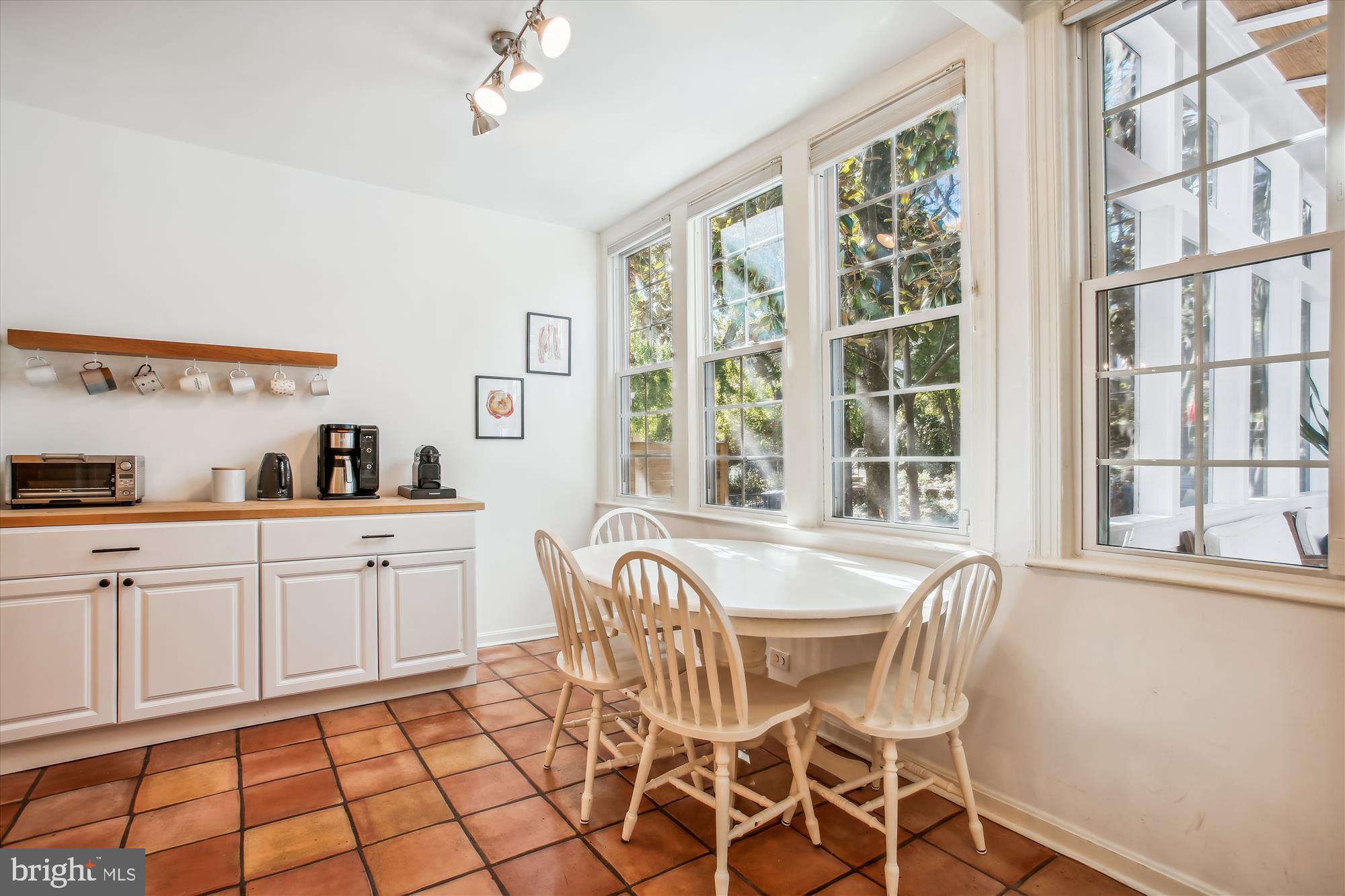 2308 Tunlaw Road Northwest Washington, DC 20007 - Photo 12 of 47 Eat-in Kitchen
