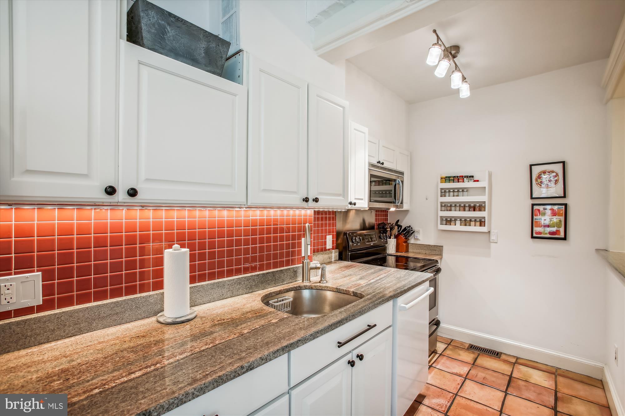 2308 Tunlaw Road Northwest Washington, DC 20007 - Photo 14 of 47 Kitchen