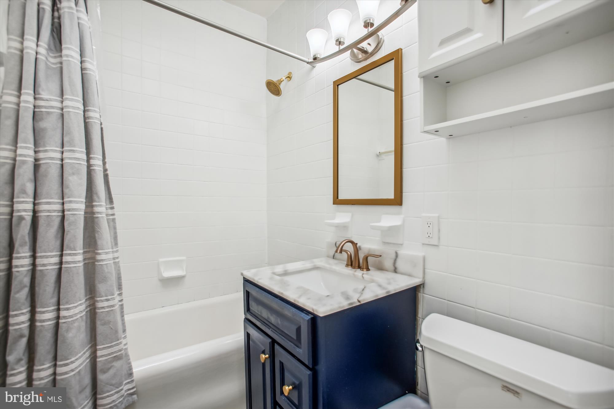2308 Tunlaw Road Northwest Washington, DC 20007 - Photo 23 of 47 Upper-level Bath