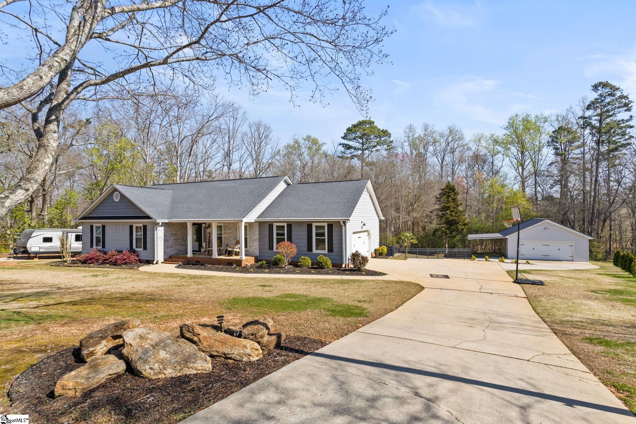 2548 Old Ansel School Road Greer, SC 29651 - Photo 3 of 36