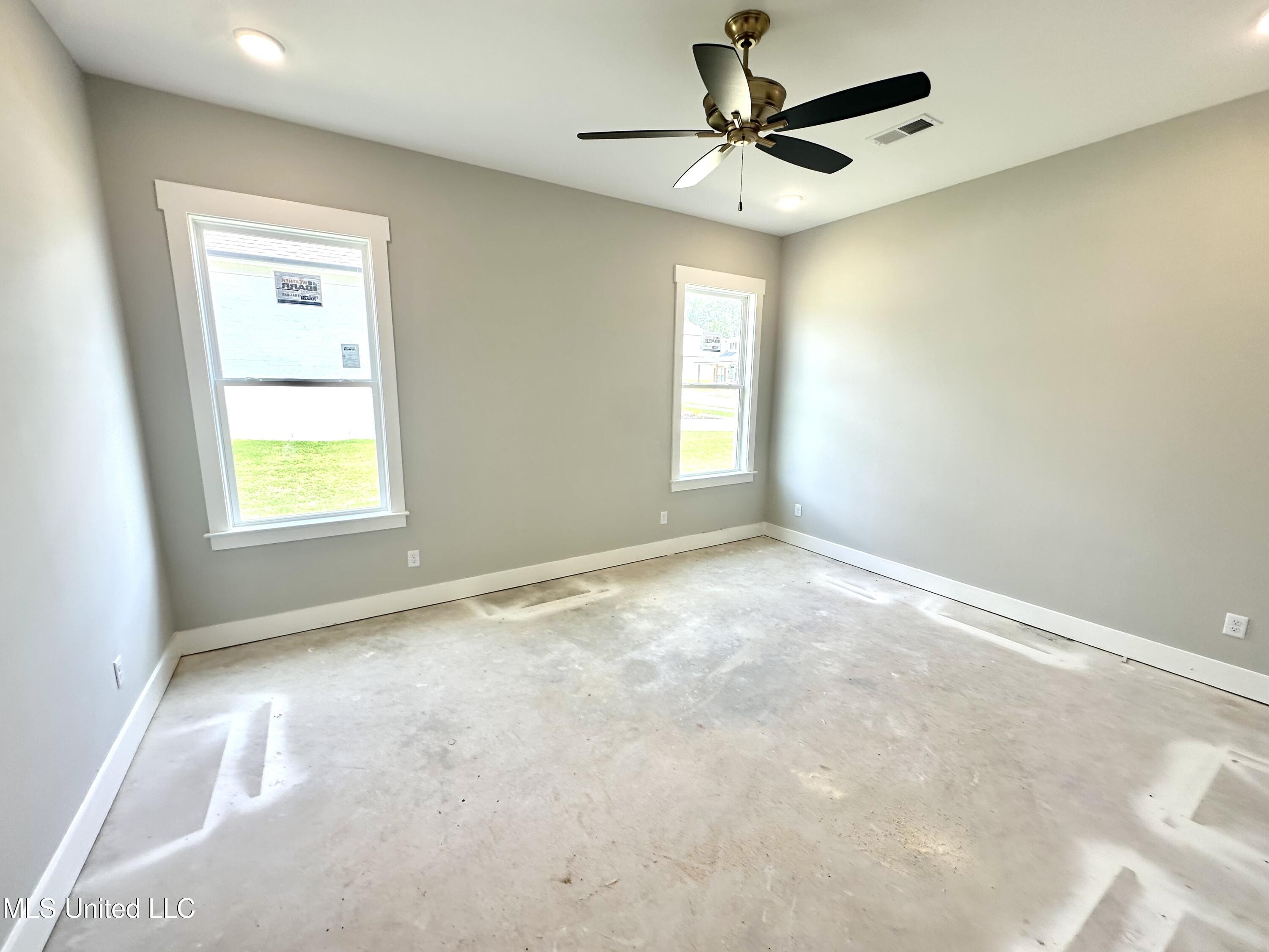 3925 Swan Cove Hernando, MS 38632 - Photo 10 of 22 IMG_2817