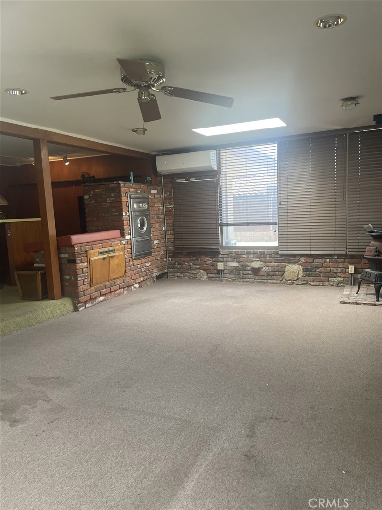 319 Tocino Drive Duarte, CA 91010 - Photo 21 of 23 a view of a garage