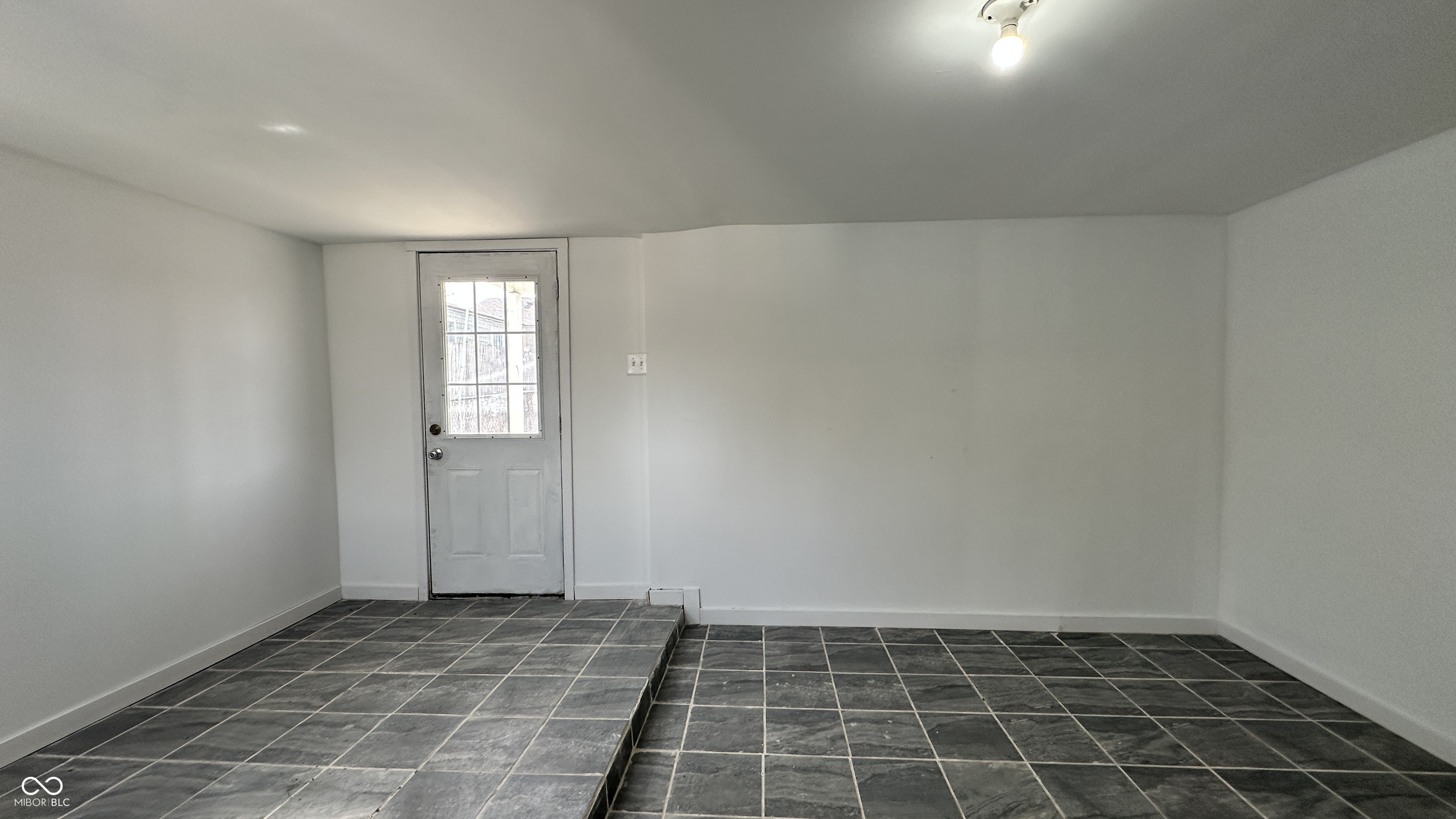 2310 East Raymond Street Indianapolis, IN 46203 - Photo 10 of 23