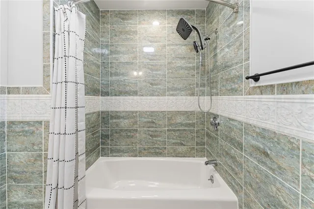 $1,295,000 | 4 Shore Road, Westerly, RI 02891