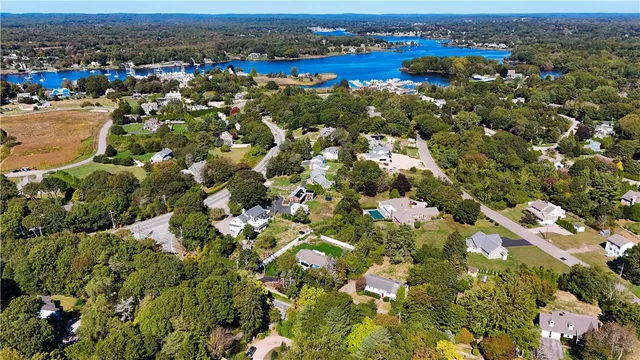 $1,295,000 | 4 Shore Road, Westerly, RI 02891