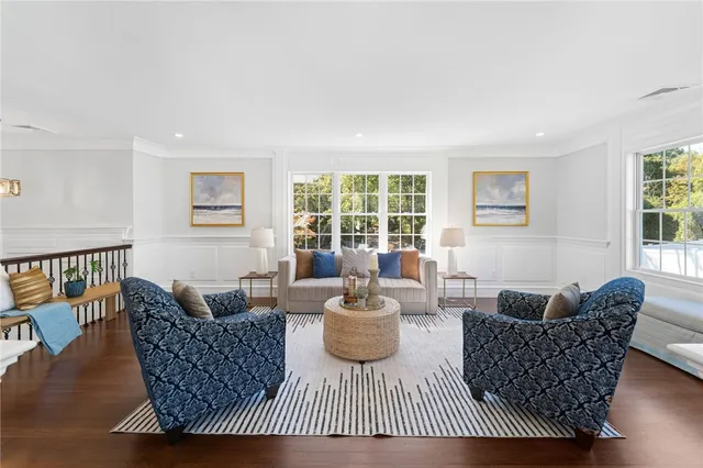 $1,295,000 | 4 Shore Road, Westerly, RI 02891