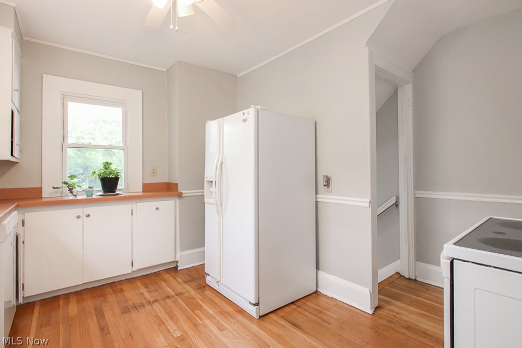 2483 Canterbury Road Cleveland, OH 44118 - Photo 12 of 33 Gallery Image 12