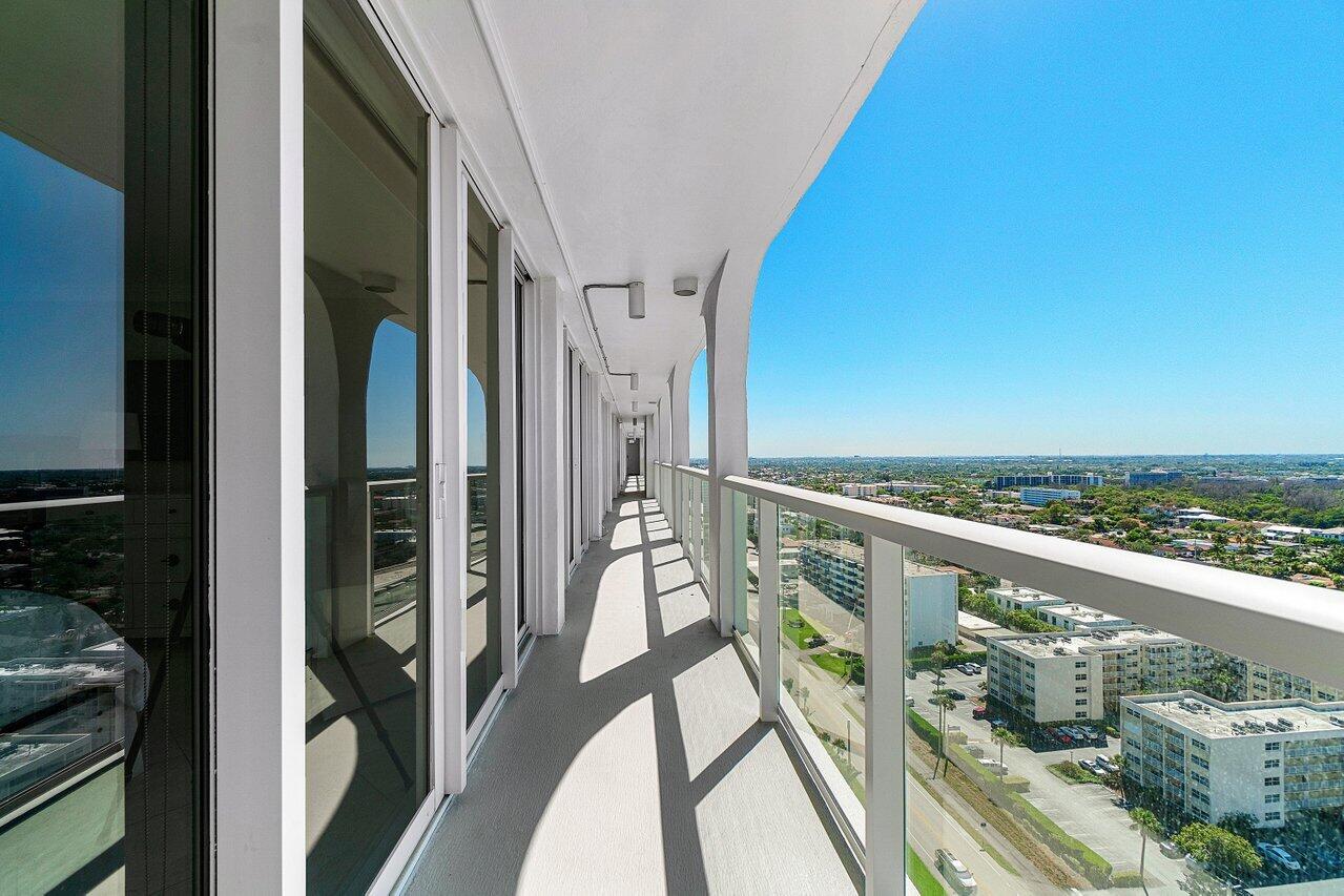 2800 South Ocean Boulevard, Unit PH H Boca Raton, FL 33432 - Photo 15 of 27 15