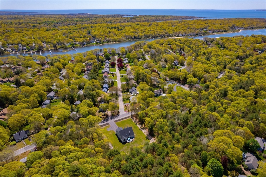 65 St Marks Road East Falmouth, MA 02536 - Photo 10 of 41