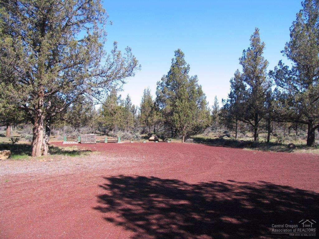 18320 Goldcoach Road Sisters, OR 97759 - Photo 11 of 25 Additional Photo