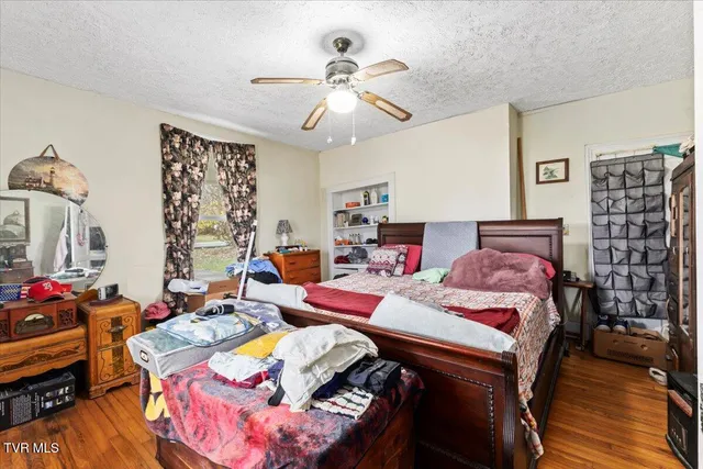 $180,000 | 104 Maple Street, Glade Spring, VA 24340