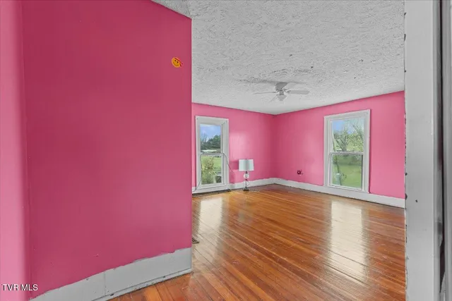 $180,000 | 104 Maple Street, Glade Spring, VA 24340