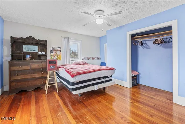 $180,000 | 104 Maple Street, Glade Spring, VA 24340