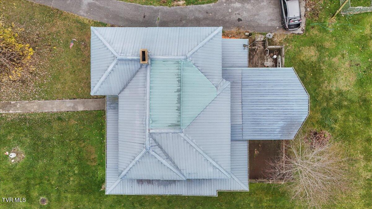 104 Maple Street Glade Spring, VA 24340 - Photo 38 of 42 40-DJI_20241121115323_0817_D