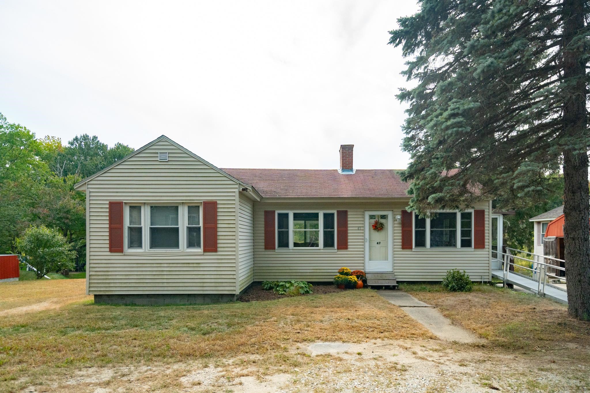 47 North Main Street Salem, NH 03079 - Photo 1 of 14