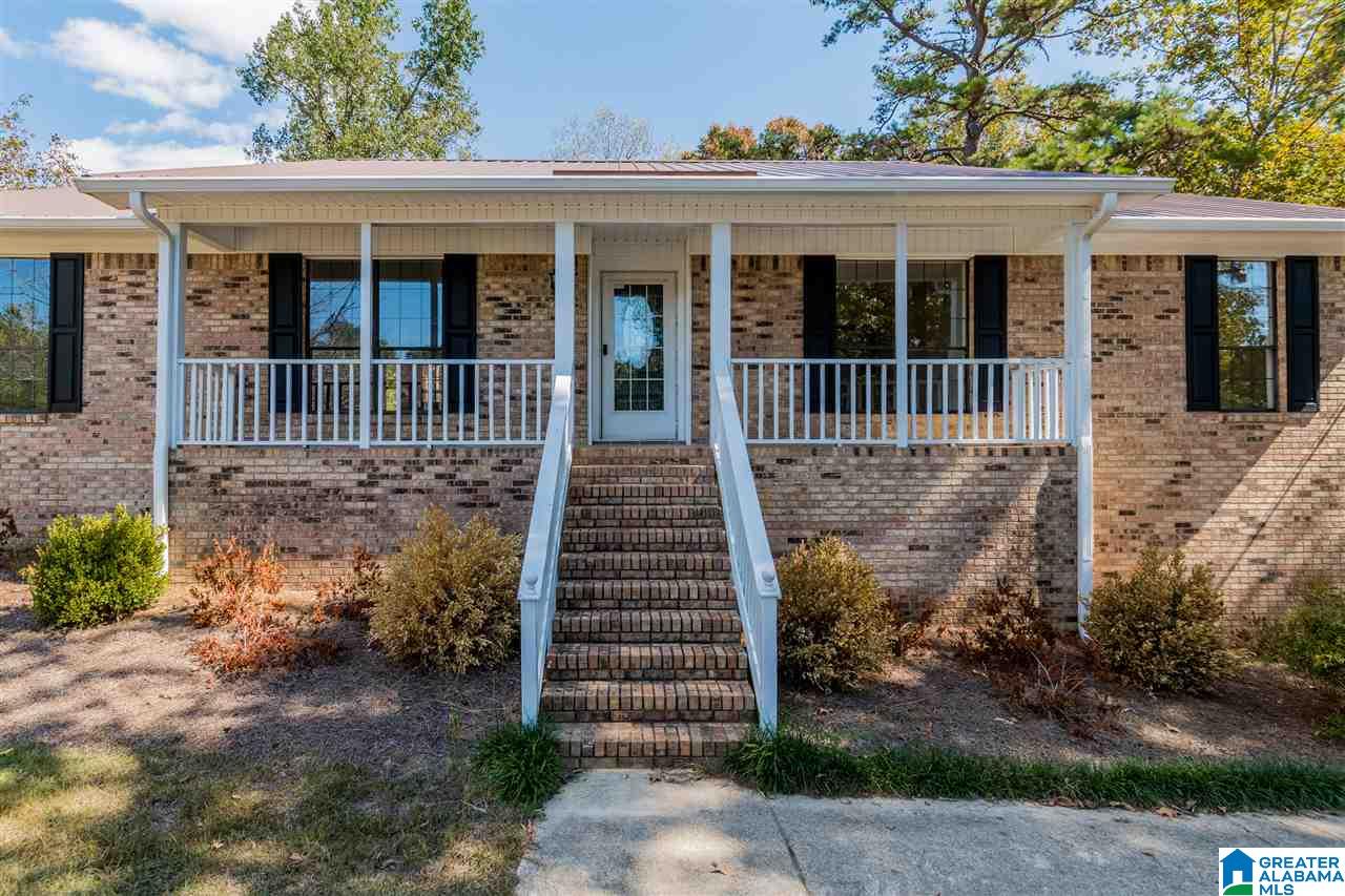 8231 Wade Road Warrior, AL 35180 - Photo 3 of 32