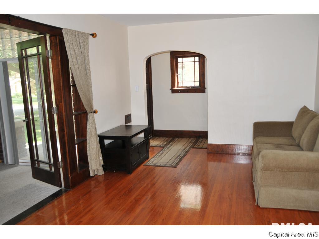 2115 South State Street Springfield, IL 62704 - Photo 6 of 33 Gallery Image 6