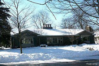 356 Highland Avenue Rochester, MI 48307 - Photo 1 of 1 Exterior Front