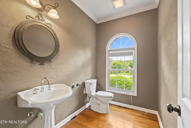 $699,000 | 612 Sandpiper Drive, Vonore, TN 37885