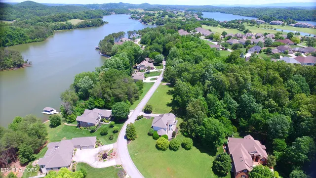 $699,000 | 612 Sandpiper Drive, Vonore, TN 37885
