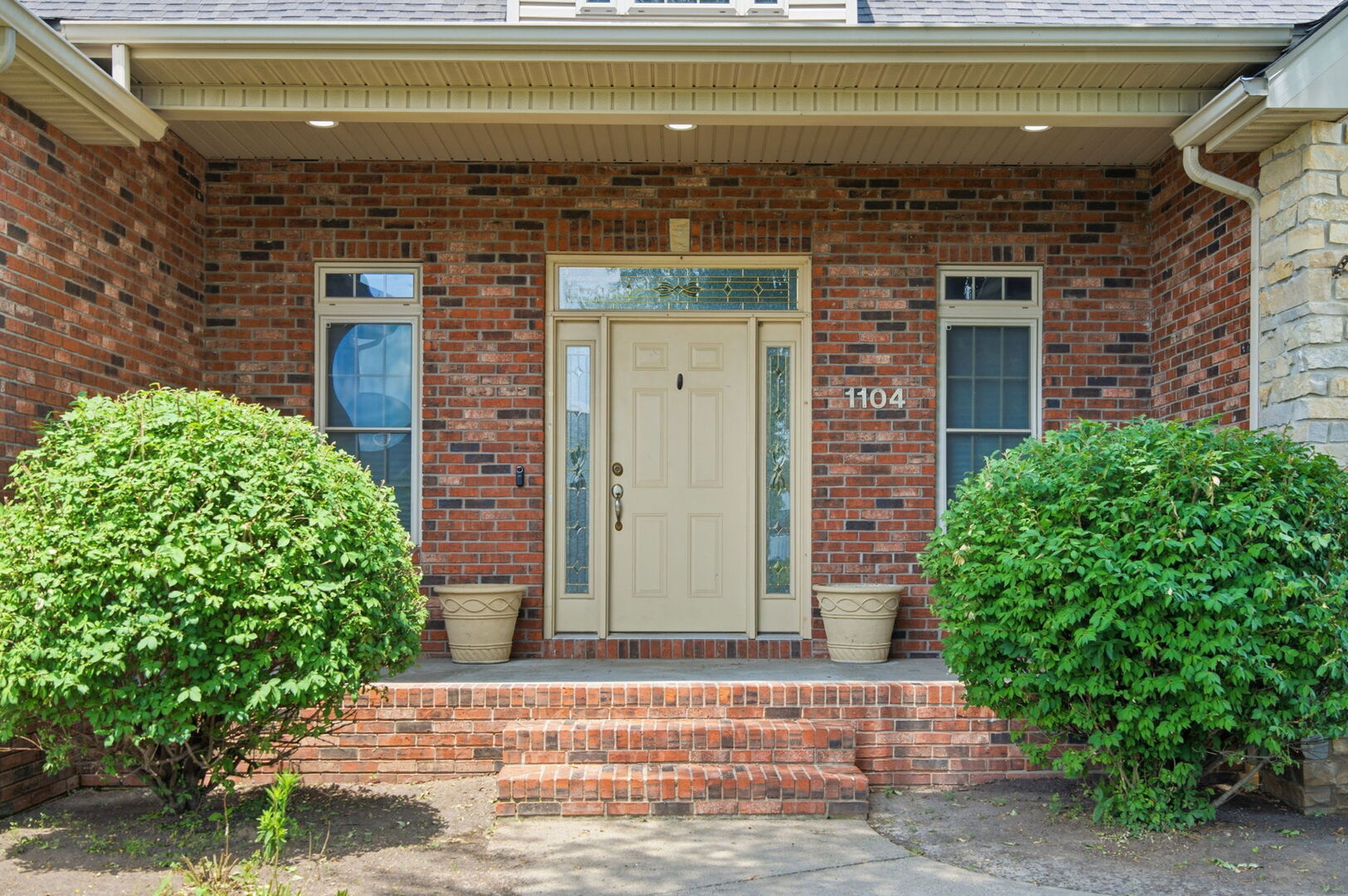 1104 Daybreak Drive Marion, IL 62959 - Photo 4 of 37 Gallery Image 4