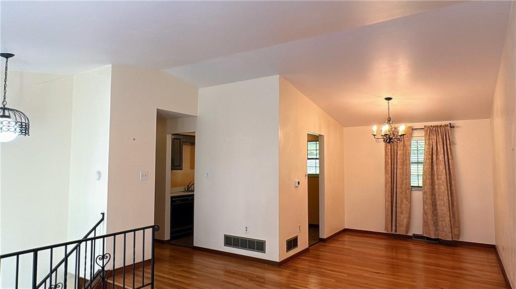 1918 Beulah Road Pittsburgh, PA 15235 - Photo 3 of 29 Open Living/dining room