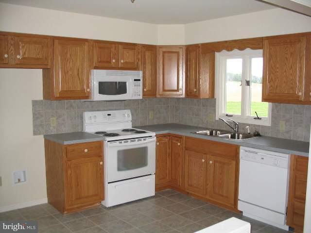 105 Farm Road Newville, PA 17241 - Photo 2 of 8 Gallery Image 2