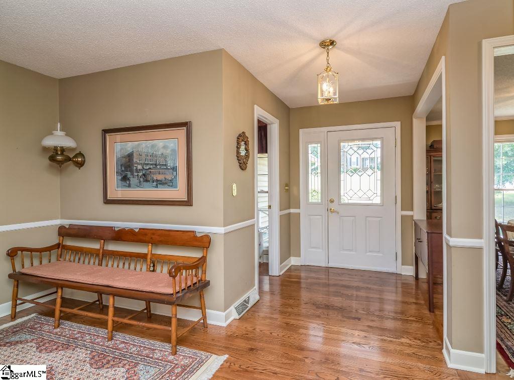 2417 Warriors Path Anderson, SC 29621 - Photo 2 of 18 Gallery Image 2