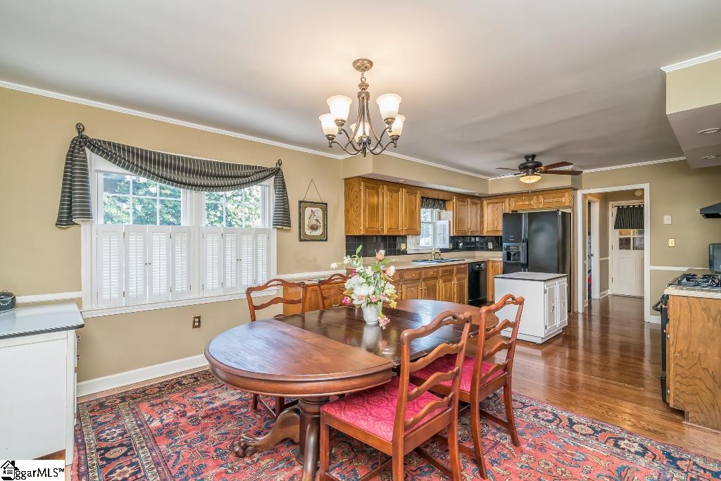 2417 Warriors Path Anderson, SC 29621 - Photo 4 of 18 Gallery Image 4