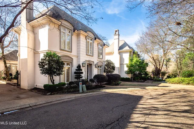$499,000 | 2 Ashley Park Drive, Jackson, MS 39206