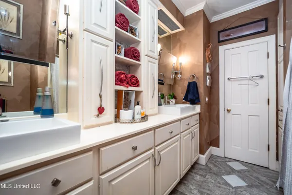$479,000 | 2 Ashley Park Drive, Jackson, MS 39206