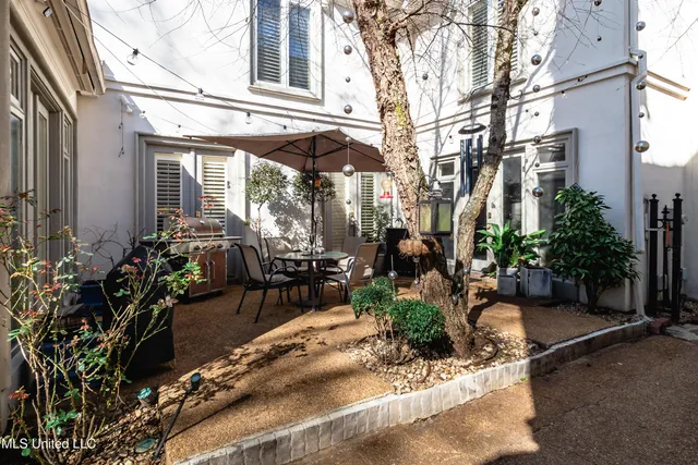 $499,000 | 2 Ashley Park Drive, Jackson, MS 39206