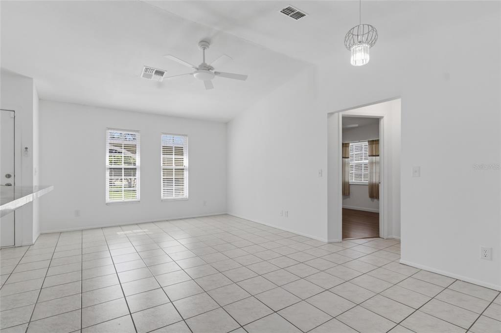 5019 Larch Lane New Port Richey, FL 34653 - Photo 8 of 33