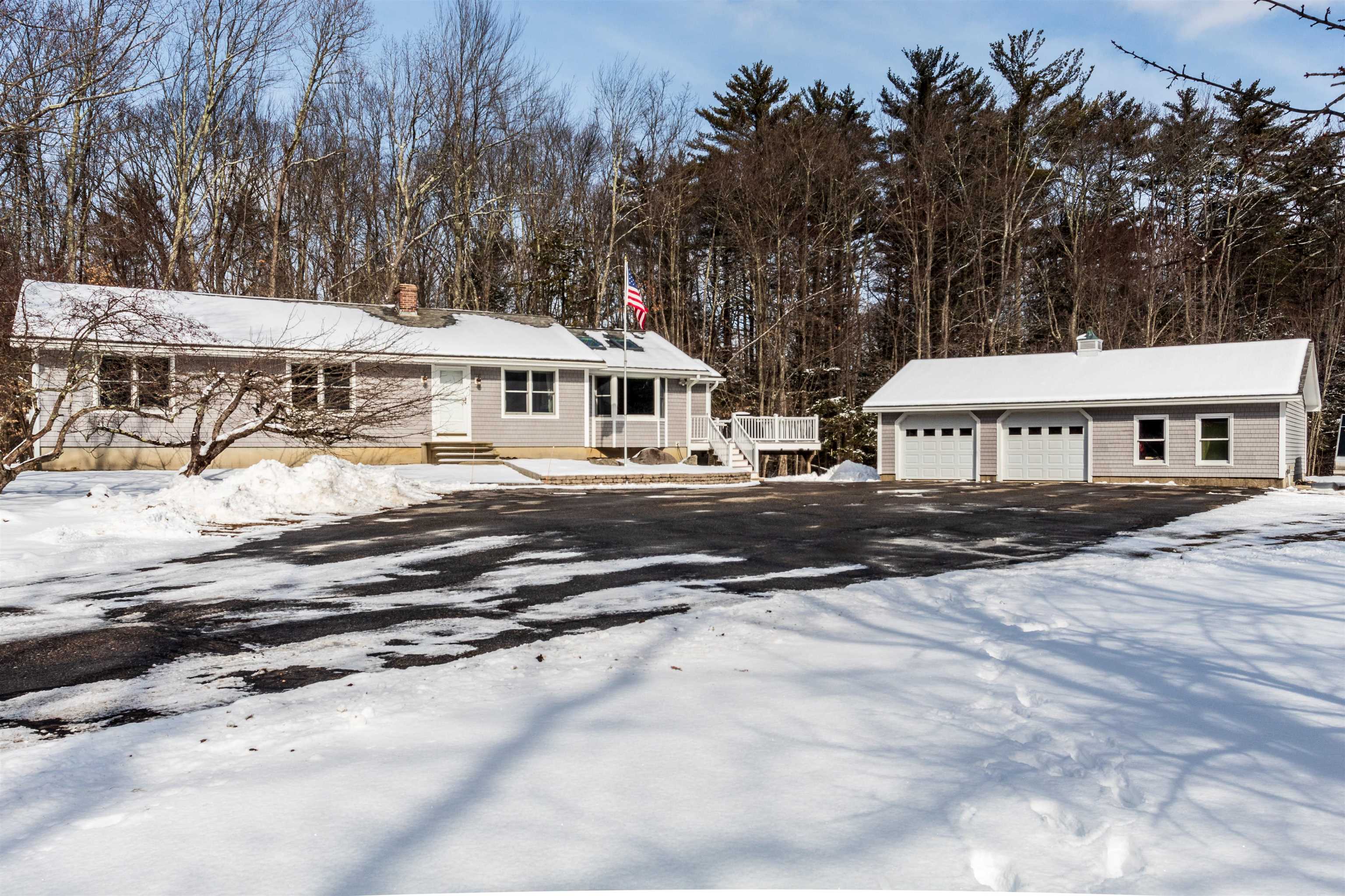 310 Ash Swamp Road Newmarket, NH 03857 - Photo 1 of 40