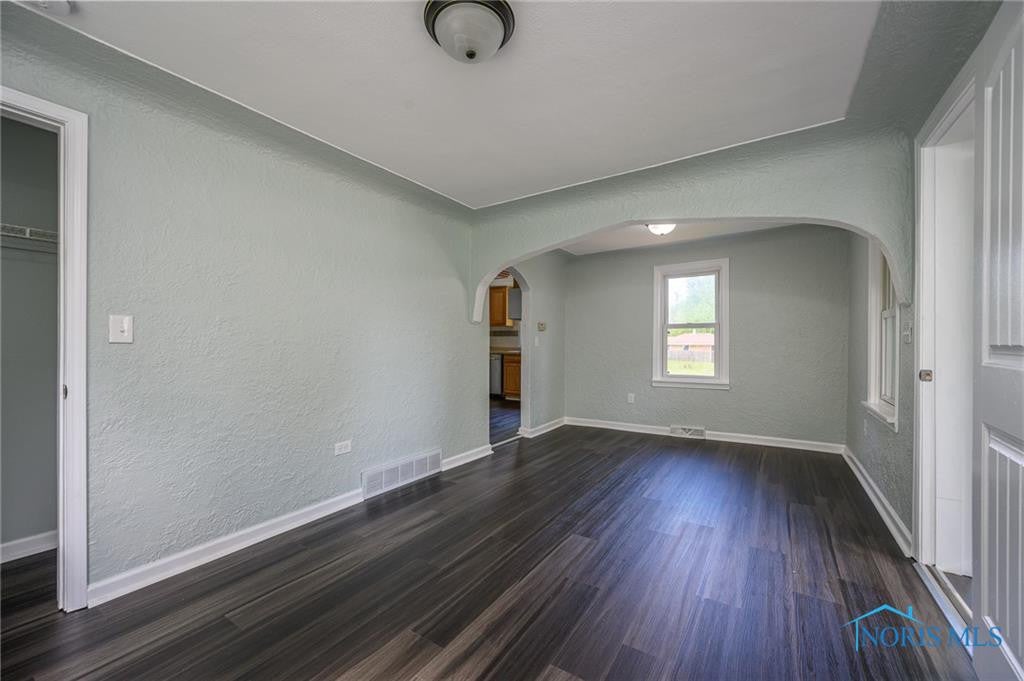 5901 Meade Road Sylvania, OH 43560 - Photo 7 of 17 Gallery Image 7