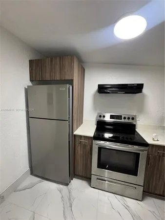 $1,550 | 2796 Southwest 34th Court, Miami, FL 33133