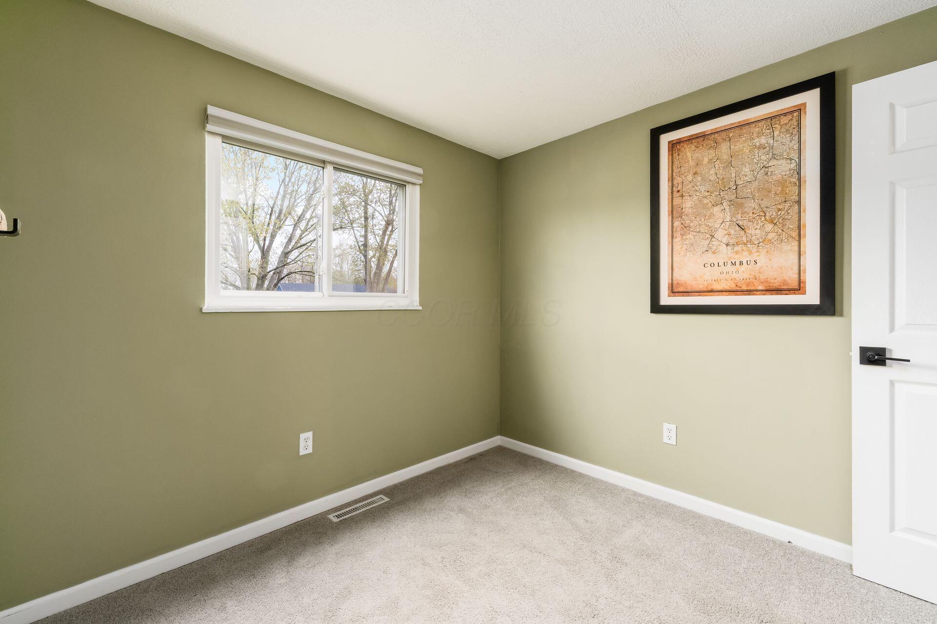 3480 Demington Road Columbus, OH 43232 - Photo 19 of 35 020_ Rd Columbus OH 43232 USA