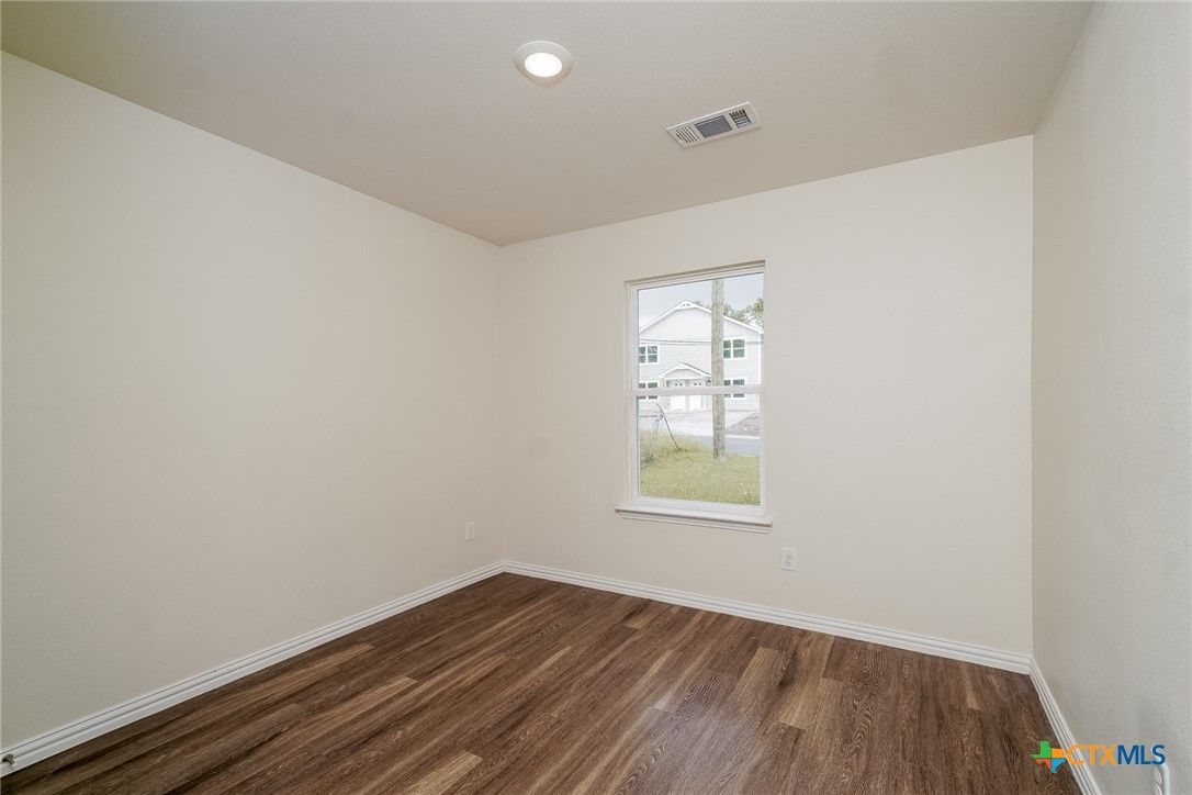 613 South 24th Street Temple, TX 76501 - Photo 13 of 21