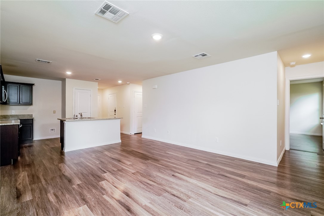 613 South 24th Street Temple, TX 76501 - Photo 5 of 21