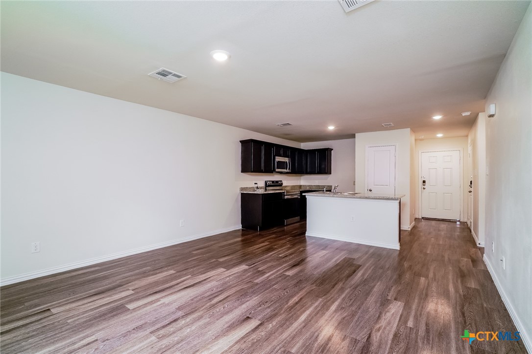 613 South 24th Street Temple, TX 76501 - Photo 6 of 21