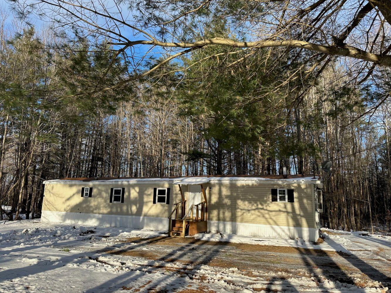 582 Mercer Road New Sharon, ME 04955 - Photo 1 of 26 IMG_7598